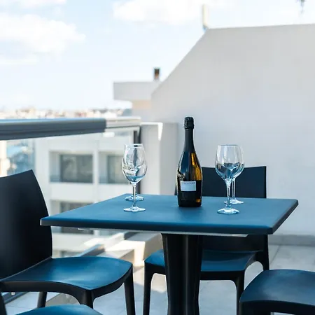 Bright And Modern 2br Penthouse St Julians * Saint Julian's