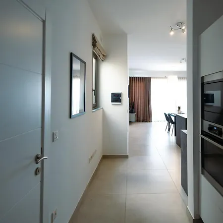 Bright And Modern 2br Penthouse St Julians Lejlighed *