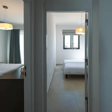 Bright And Modern 2br Penthouse St Julians Lejlighed