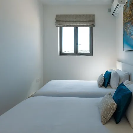 Bright And Modern 2br Penthouse St Julians * Saint Julian's