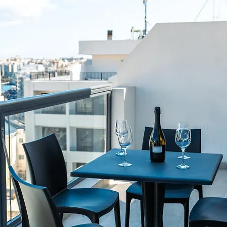 Bright And Modern 2br Penthouse St Julians