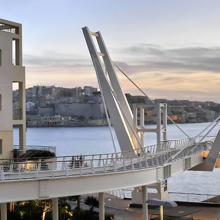Bright And Modern 2br Penthouse St Julians * Saint Julian's